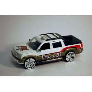   NFL Scale Cadillac Escalade Car   Tampa Bay Buccaneers Toys & Games