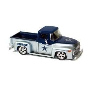    Dallas Cowboys NFL 1956 Ford F100 Pick Up Truck