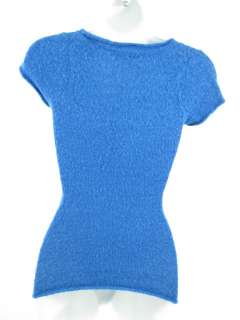 You are bidding on a BCBG MAX AZRIA Blue Short Sleeve Sweater in a 