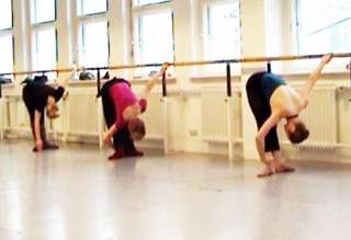 Tanzschule in Berlin Chrlbrg. Ki.   Erw. Ballett, Modern, Jazz in 