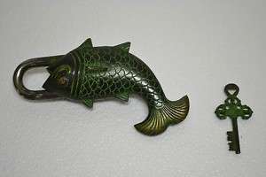 Asian Chinese Bronze Fish Shaped Lock w/2 Keys JUN15 02  