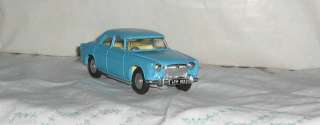 1960 Rover 3 Litre Sedan, #157, Spot on Models Triang low shipping 