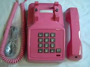   AT&T ( PINK ) FLASH & MESSAGE WAITING DESK TELEPHONE 1 YEAR WAR  