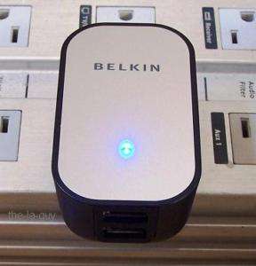 Belkin DUAL USB AC Charger Adapter for iPod Touch Nano  
