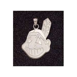   Giant 1 1/4 W x 1 7/8 H Chief Wahoo Pendant   14KT Gold Jewelry