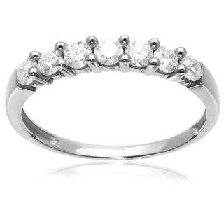 14K White Gold Diamond Classic Traditional Engagement Ring   Solitaire 