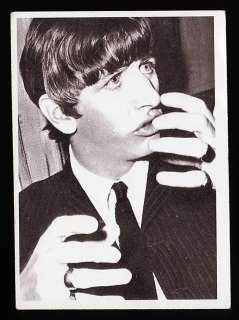 1964 Topps BEATLES MOVIE Drummer RINGO STARR Disappears #32 Boys are 