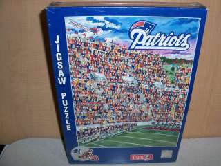 NFL New England Patriots FANDEMONIUM 513 Piece Puzzle  