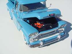 THE DANBURY MINT   1958 CHEVROLET APACHE STEPSIDE PICKUP   DAWN BLUE 