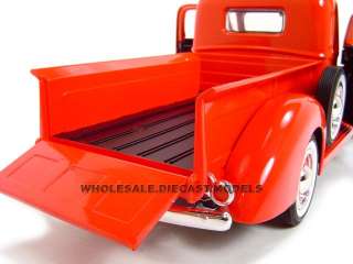 1940 FORD PICKUP RED 118 DIECAST MODEL  