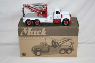 First Gear 1960 B 61 Mack Tow Truck 134 Skelly  