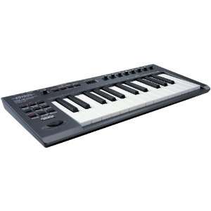   PCR M1 S.L.I.M. USB MIDI Keyboard Controller Musical Instruments