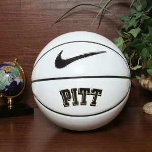  Nike Pittsburgh Panthers Autograph Basketball Sports 