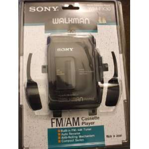  Sony Radio Cassette Player WM FX30 Auto Reverse Walkman FM 