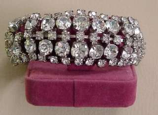 Vintage signed La Rel Elegant Rhinestone Bracelet La Rel Large Stones 