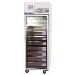 Laboratory Refrigerator, Range 1 to 8°C Cap 49 cu. ft. two solid 
