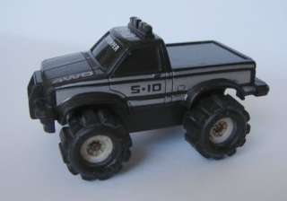 McDonalds STOMPER Mini 4x4s Chevy S 10 black/silver  