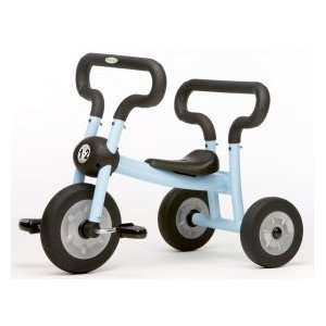  Tricycle 100 02 Active w/pedals  Italtrike Toys & Games